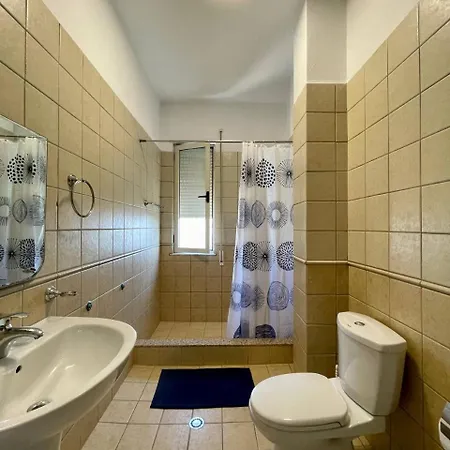 Petro's Seawiew Apartament * Durrës